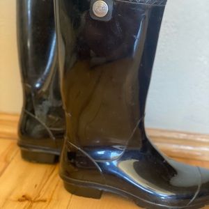 UGG Women's Waterproof Rain Boots